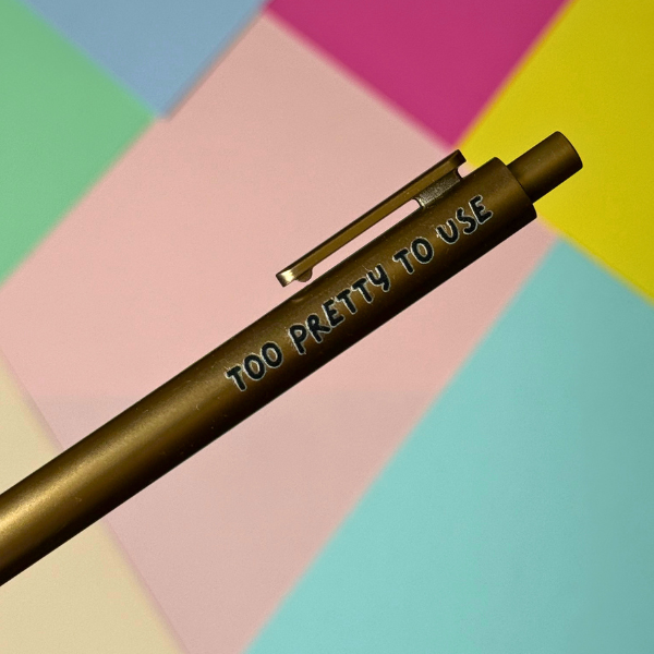 Quirky Doodles - Funny Quote Pens: Green - Easily Distracted