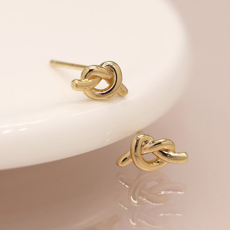 POM Golden dainty knot earrings