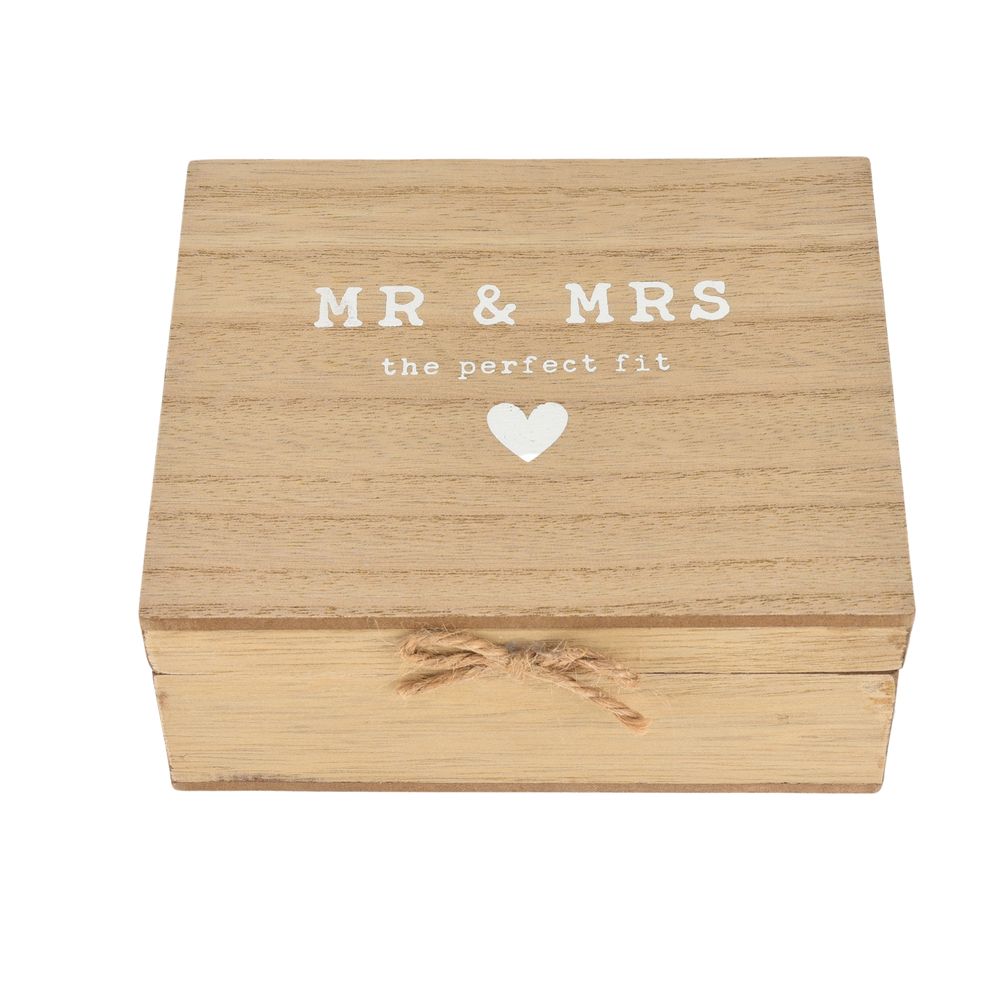 Love Story 'Mr and Mrs' Wooden Keyrings in a Box - More Than Just a Gift | Narborough Hall